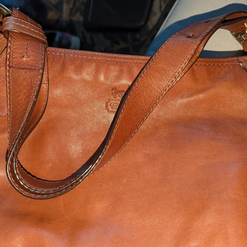 EUC Rare Coach Vintage Leather Shoulder & Crossbody Slim Hobo Duffel Bag 12376 - Picture 3 of 16